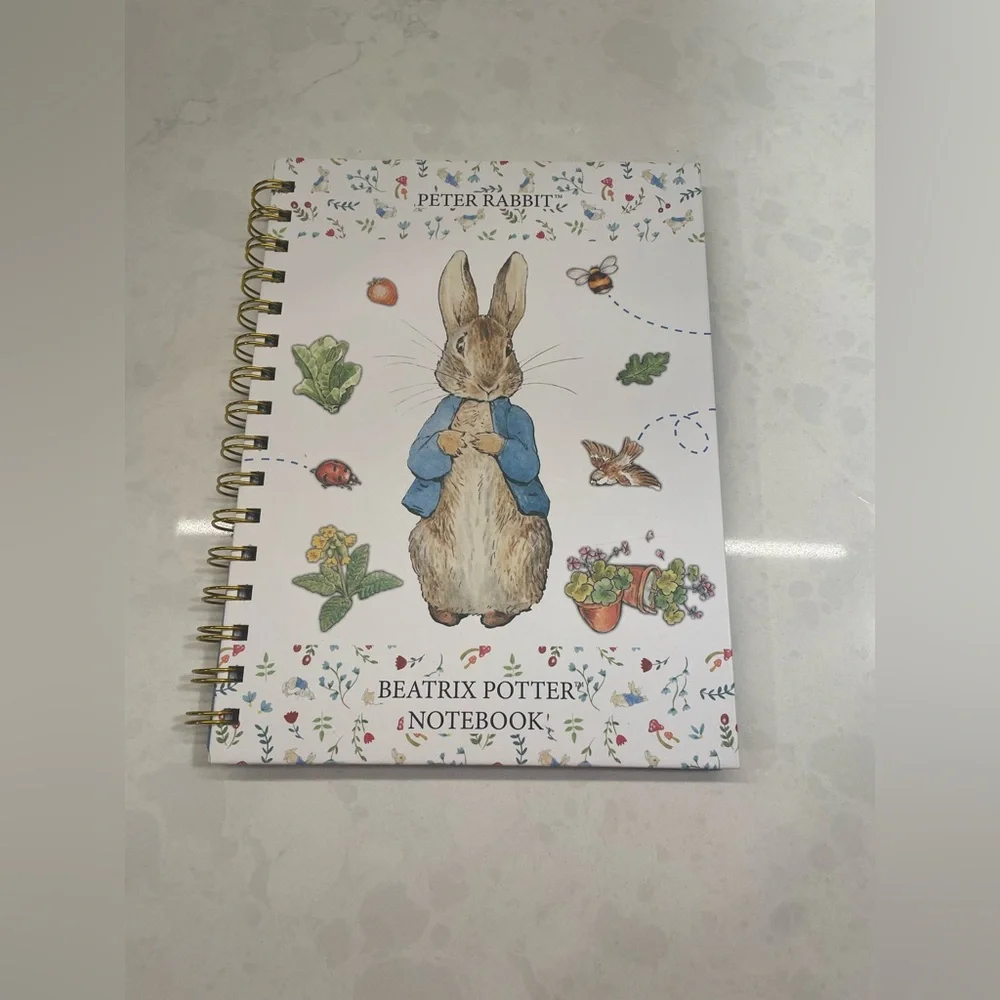 Peter Rabbit Notebook Journal with Dividers‎